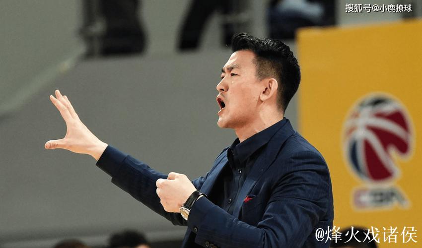 惨败辽宁暴露问题：团队欠协作，王博无调整，吴晓状态下滑致篮板失守！